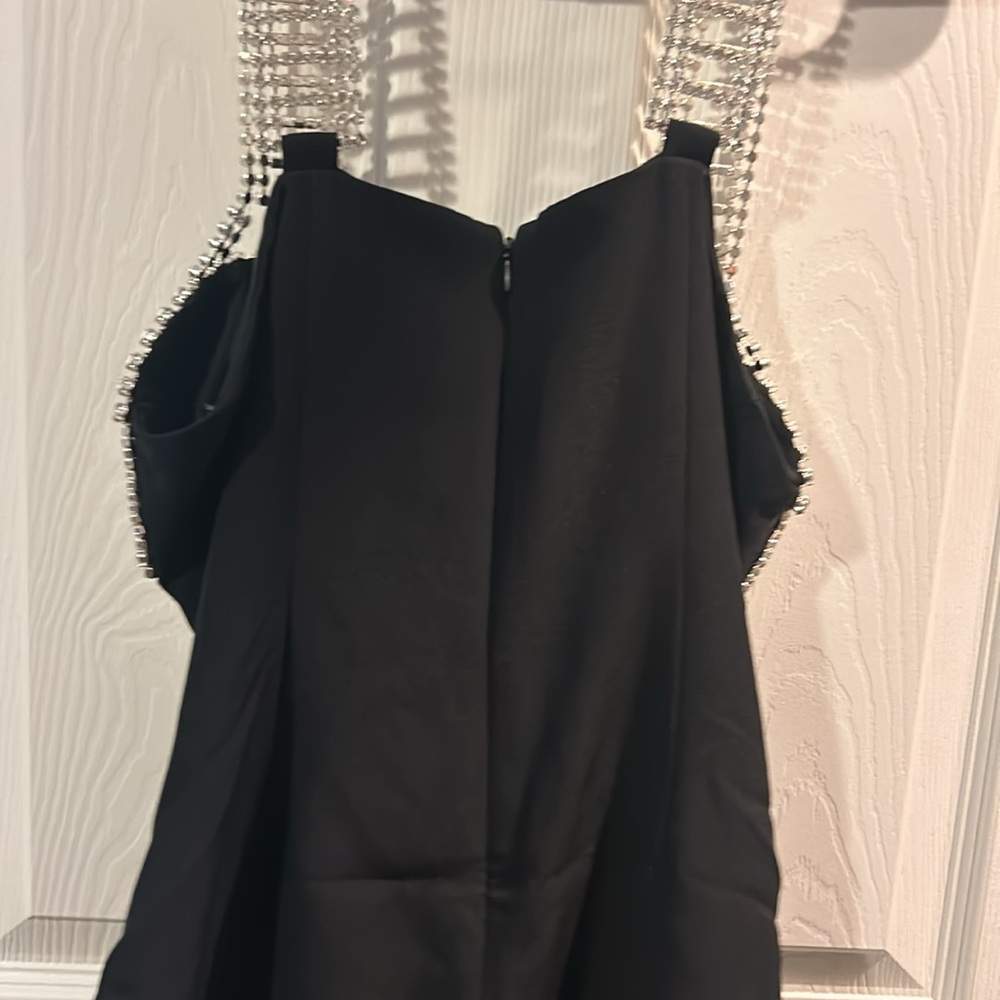 Fashion NovaLuxe Black Dress with rhinestone Accents - Picture 6 of 6